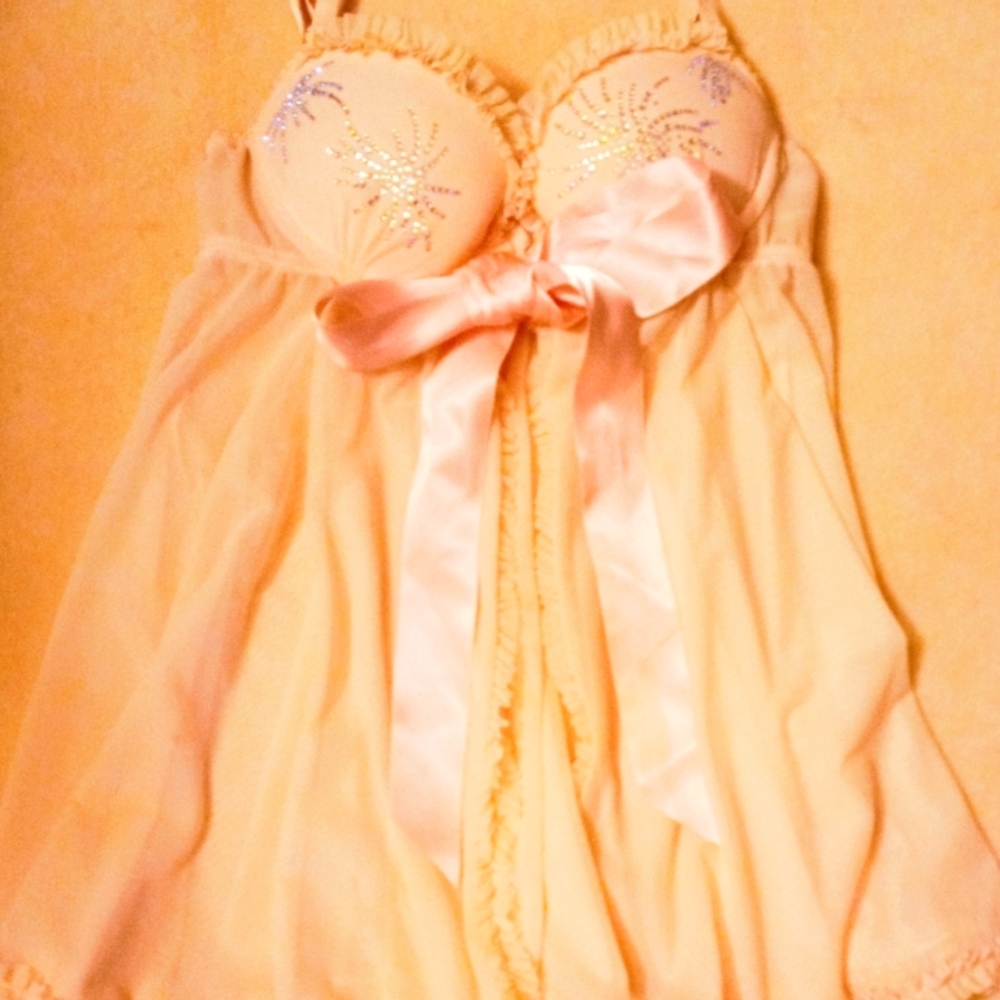 Victoria's Secret Sexy Little Things 34b
